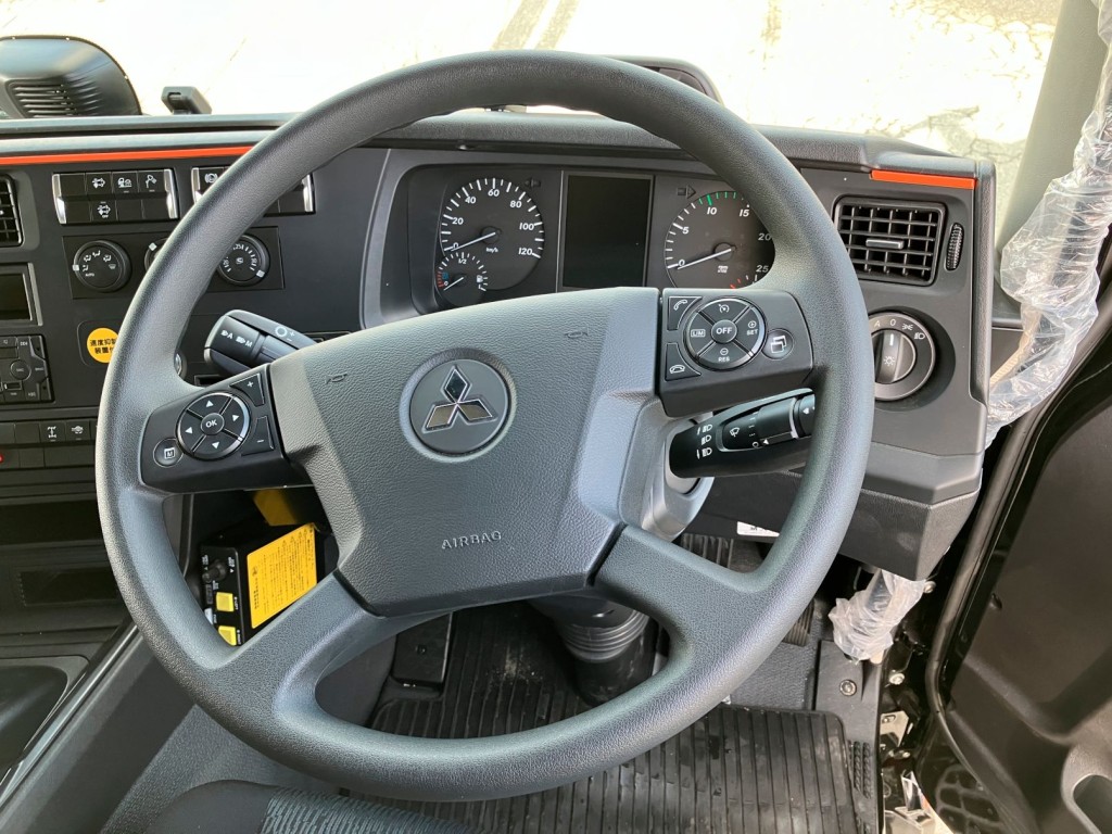 メーター周りの状態です。|三菱 スーパーグレート 2PG-FV80VXの写真30