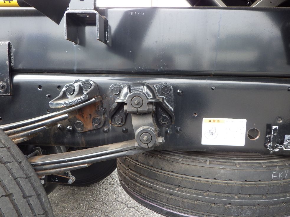 三菱 ファイター 2KG-FK72FZの写真5