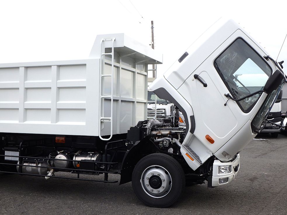 三菱 ファイター 2KG-FK72FZの写真29