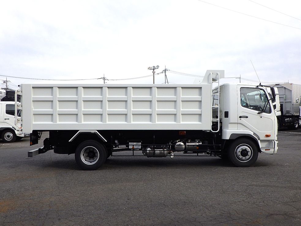 三菱 ファイター 2KG-FK72FZの写真30