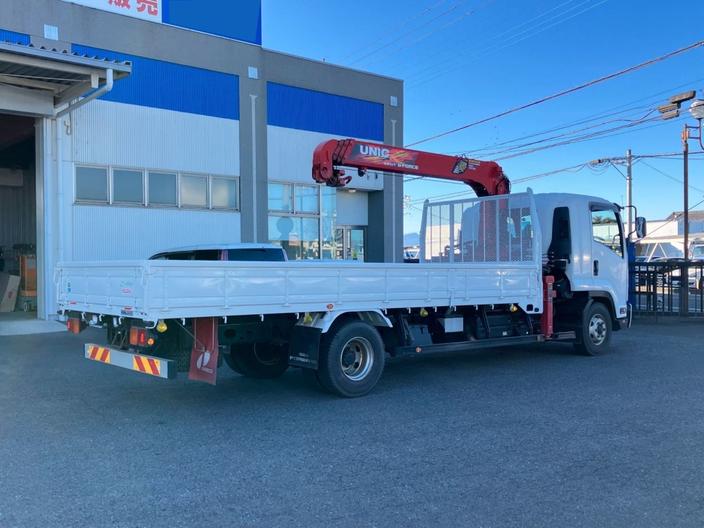 いすゞ フォワード 2RG-FRR90S2(2WD)の写真4