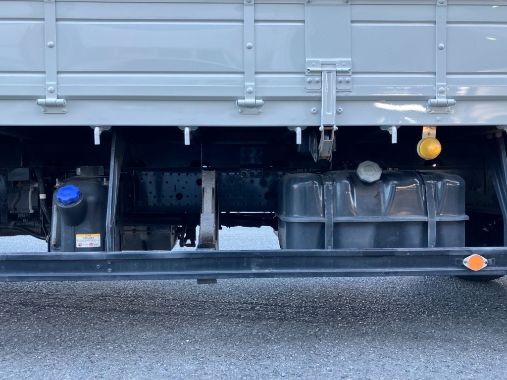 いすゞ フォワード 2RG-FRR90S2(2WD)の写真11