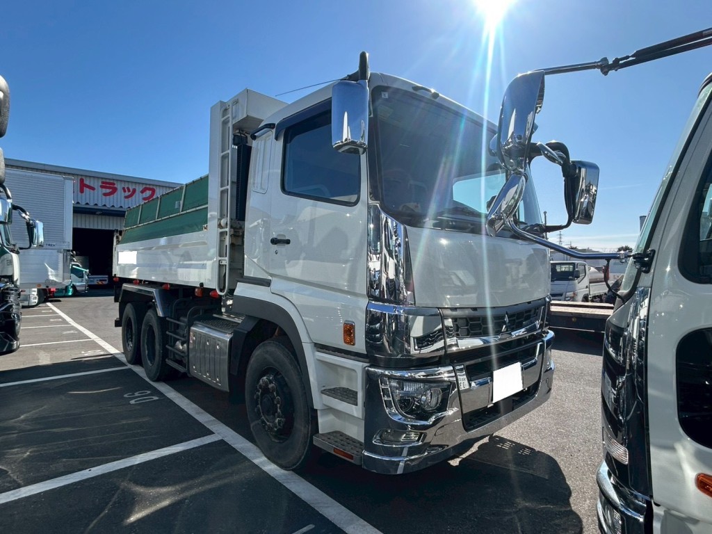 三菱 スーパーグレート 2PG-FV70HXの写真2