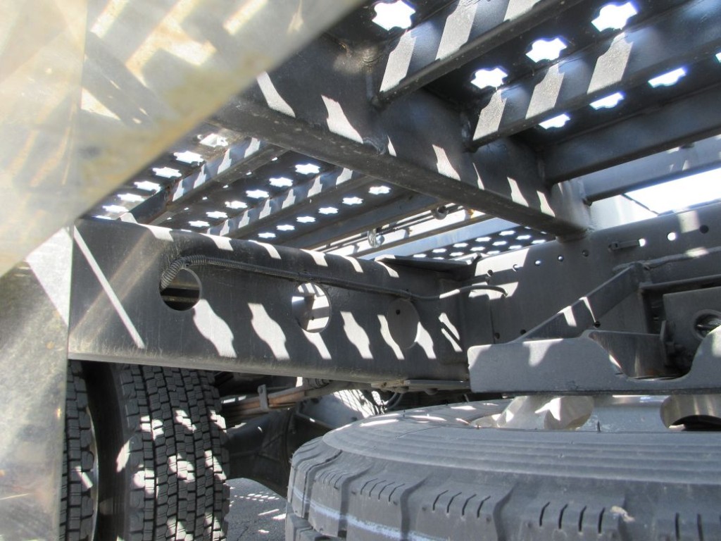 シャーシとネタの状態です。|いすゞ フォワード 2RG-FSR90S2の写真7