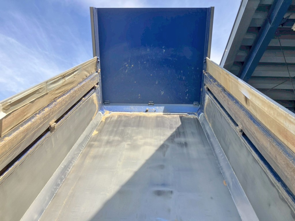 日野 プロフィア 2DG-FS1EGAの写真4