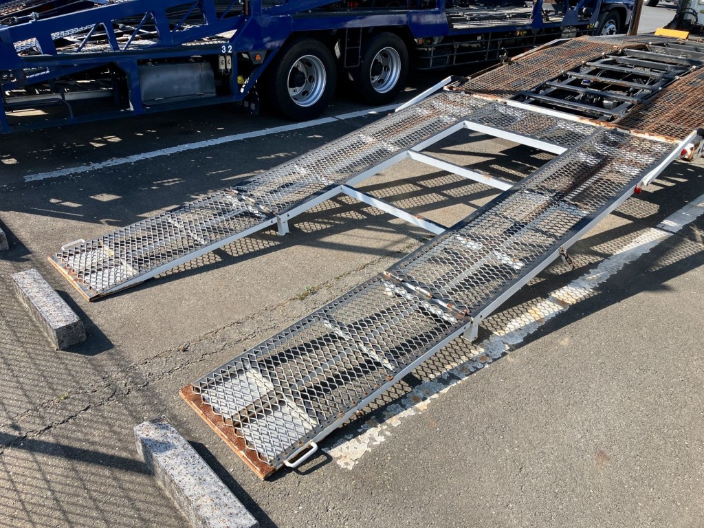 いすゞ エルフ TPG-NPR85N(2WD)の写真7