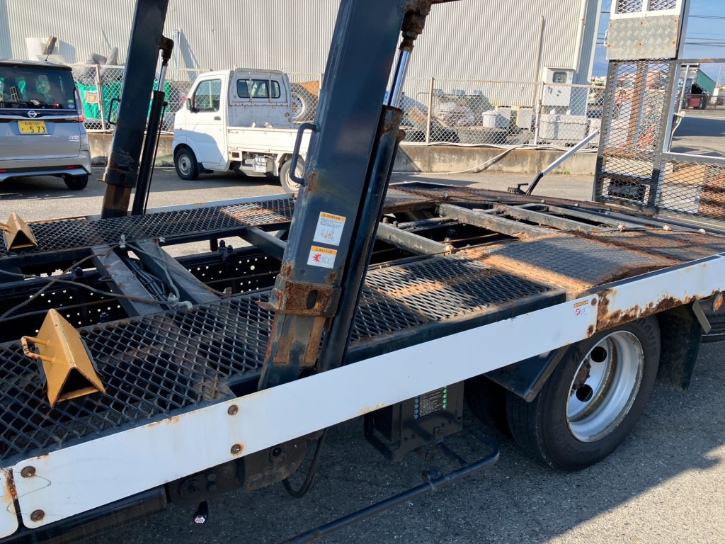 いすゞ エルフ TPG-NPR85N(2WD)の写真12