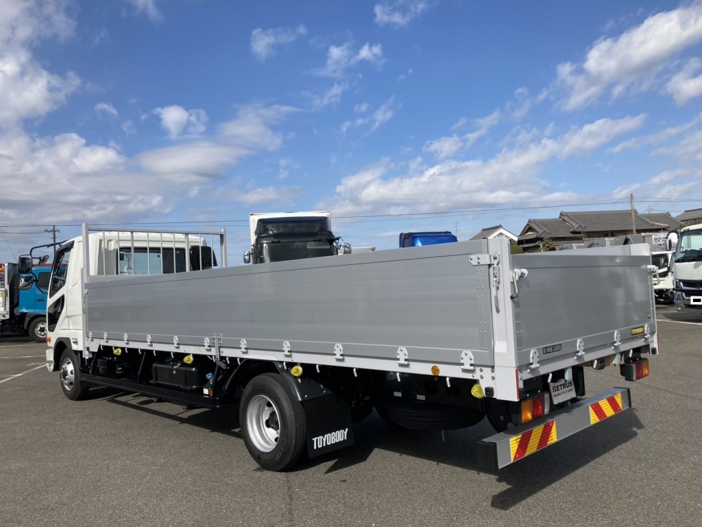 三菱 ファイター 2KG-FK62F(2WD)の写真3