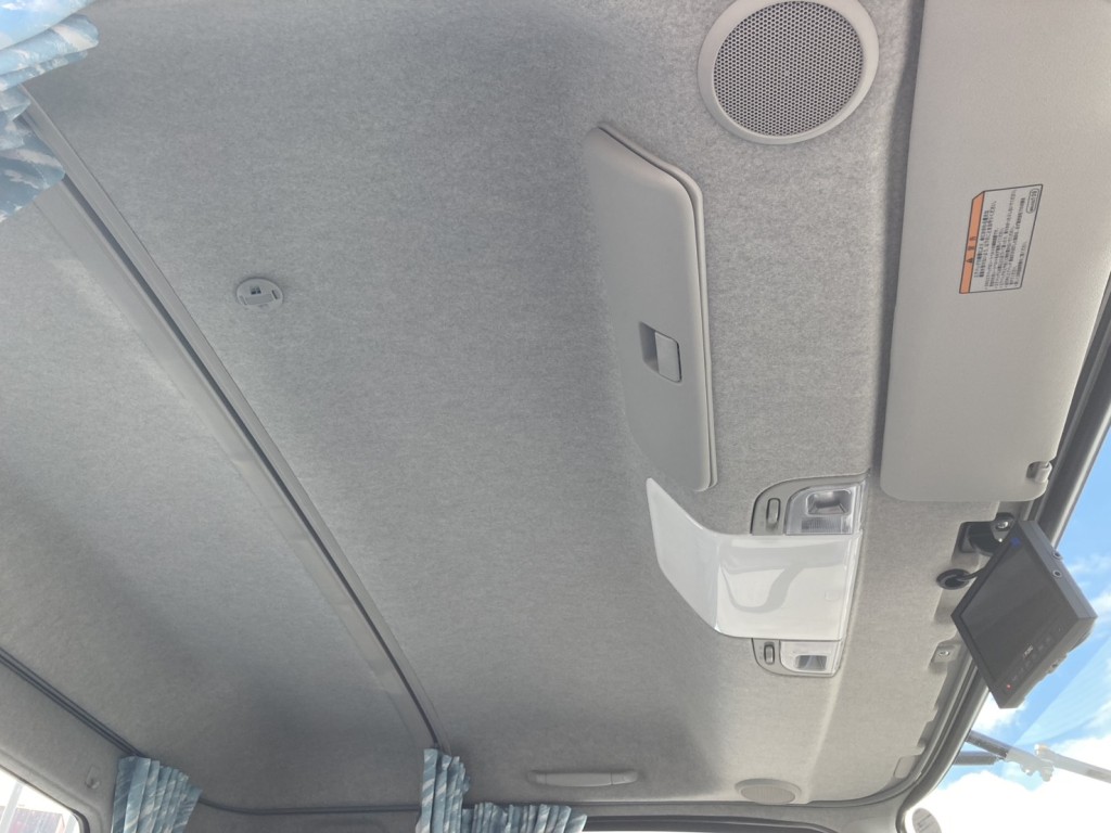 三菱 ファイター 2KG-FK62F(2WD)の写真14