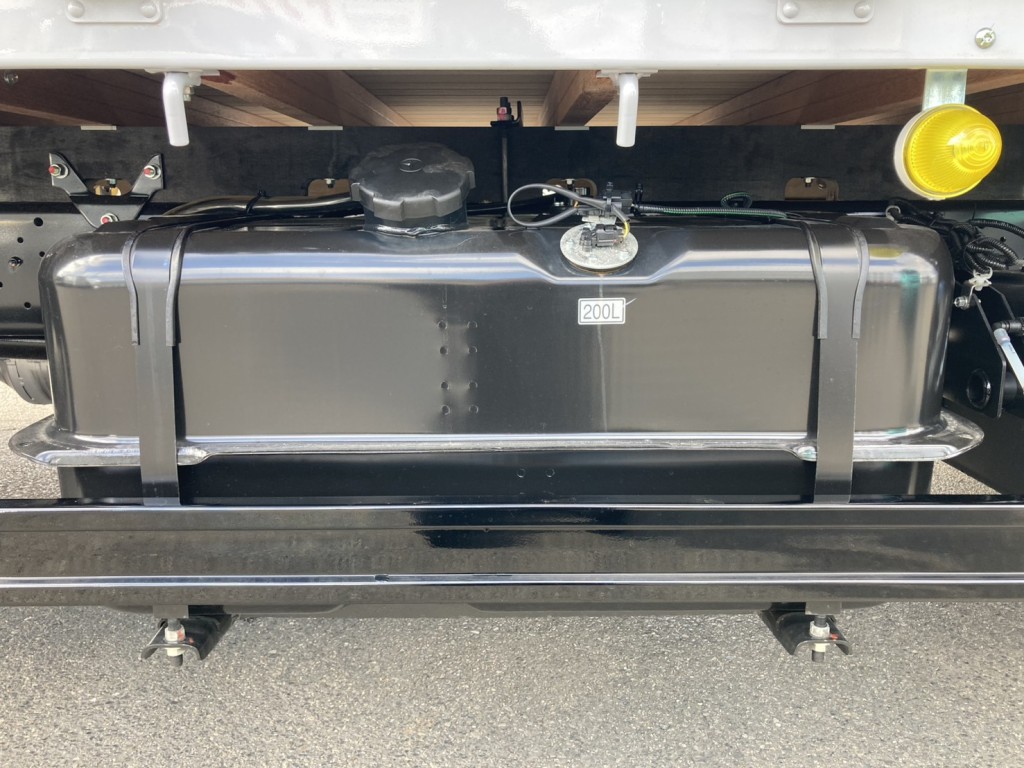 燃料タンクです。|三菱 ファイター 2KG-FK62F(2WD)の写真25