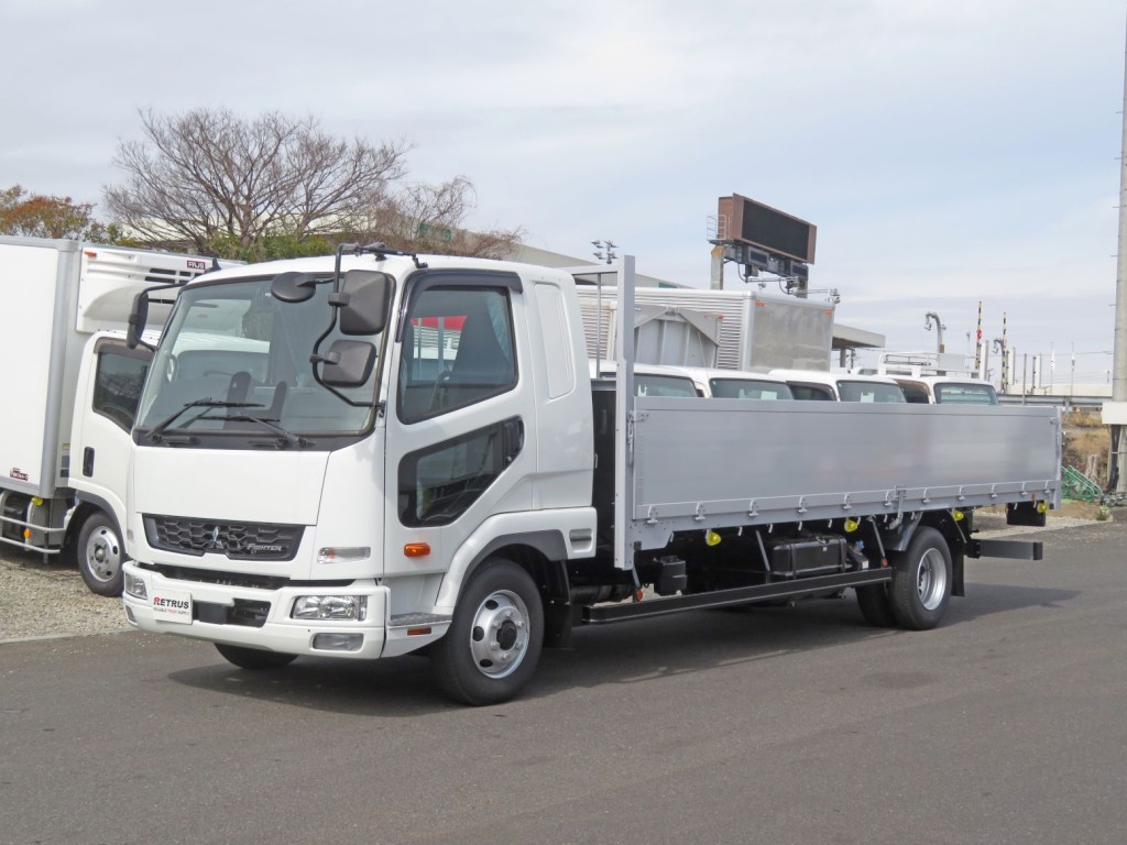 三菱 ファイター 2KG-FK62F(2WD)の写真1