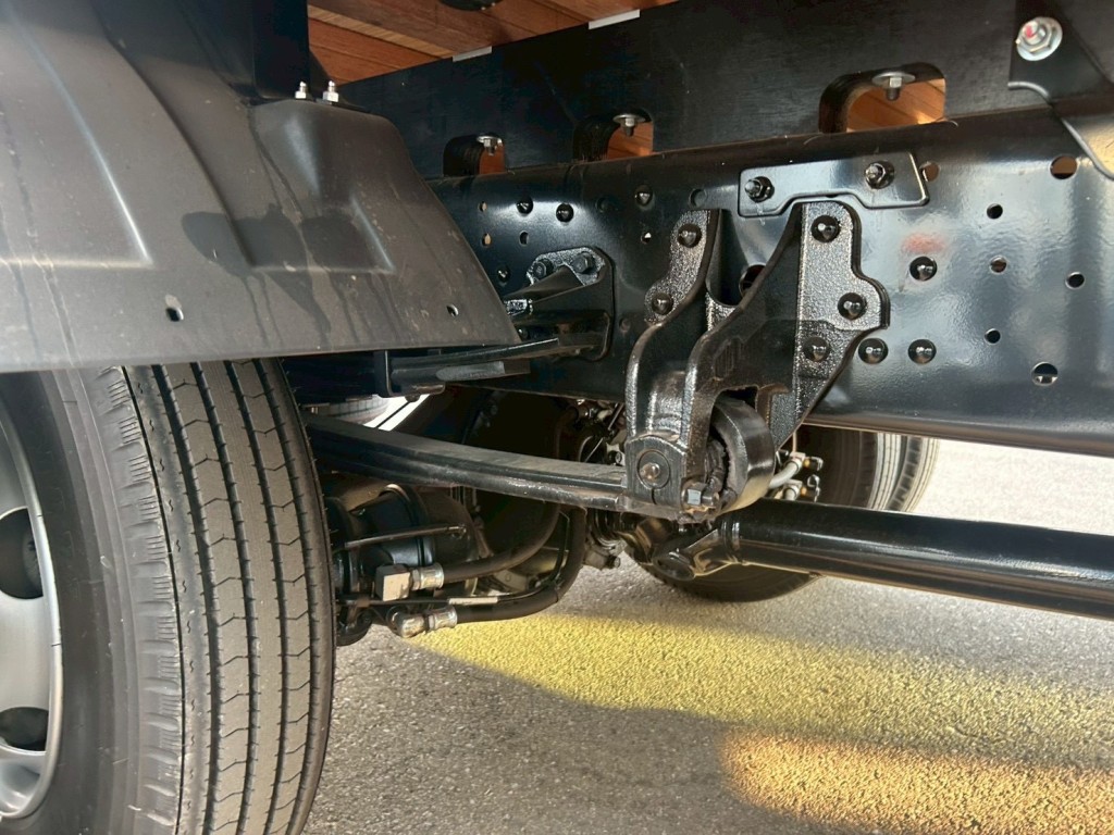 三菱 ファイター 2KG-FK62F(2WD)の写真5