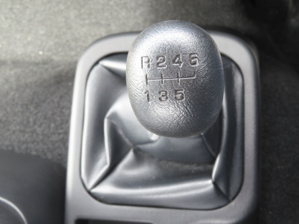 三菱 ファイター 2KG-FK62F(2WD)の写真23