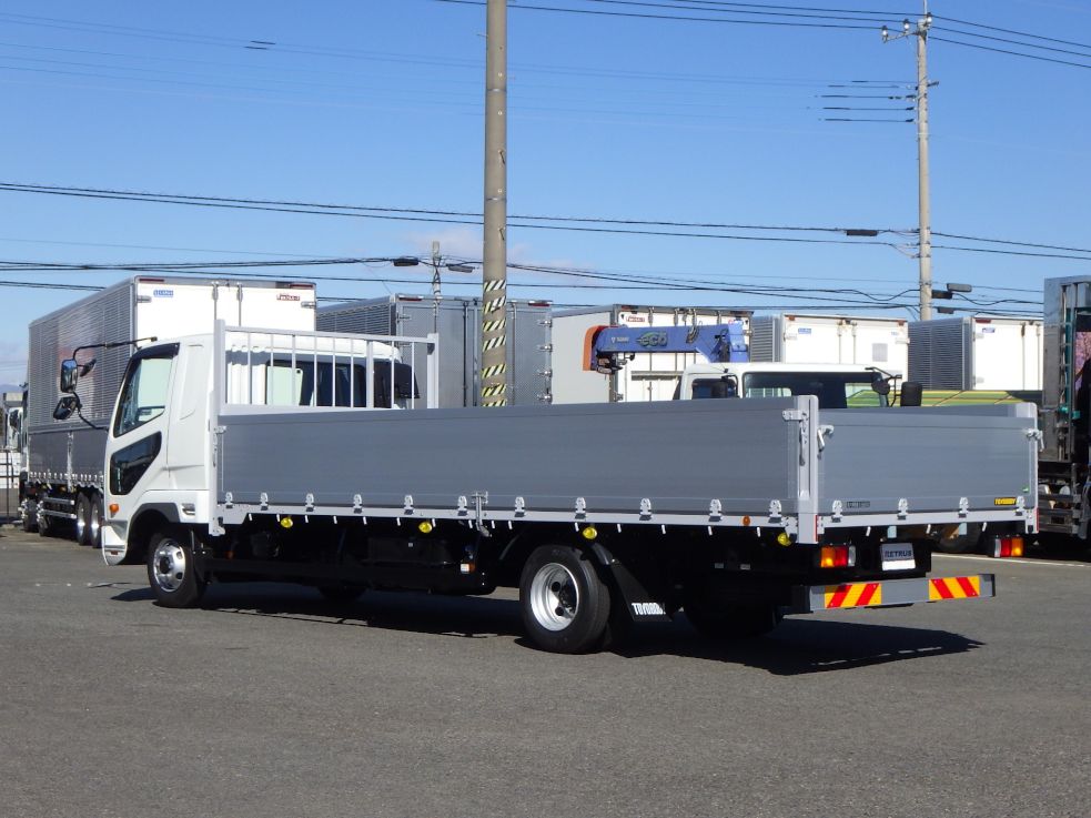 三菱 ファイター 2KG-FK62F(2WD)の写真3