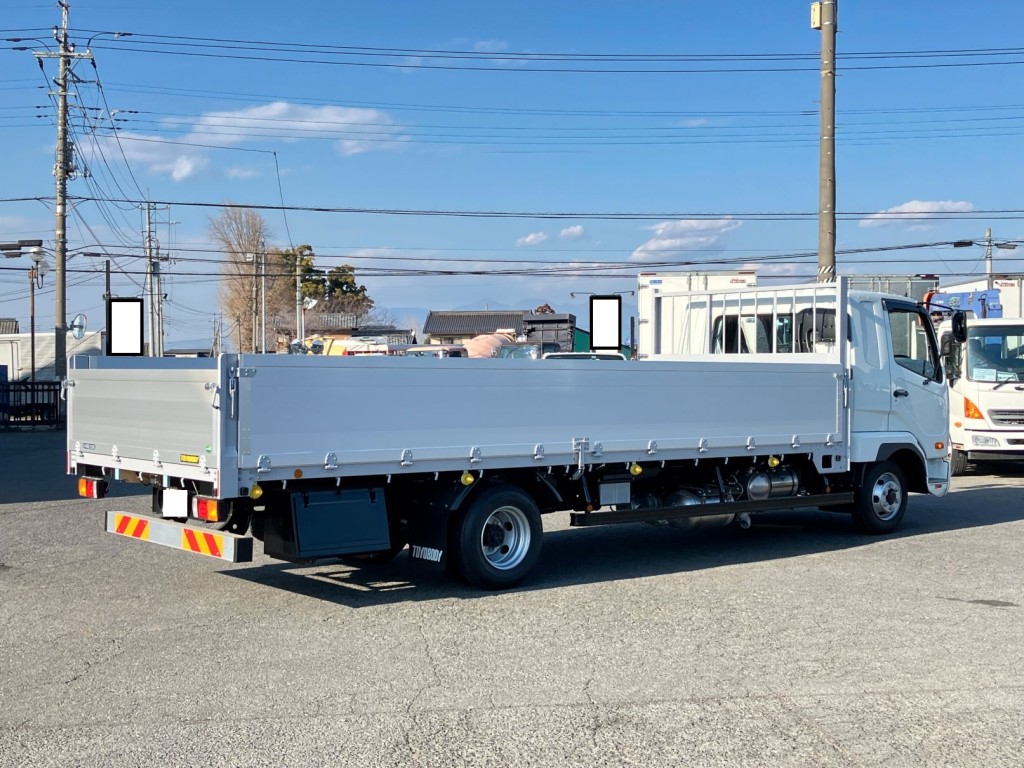 三菱 ファイター 2KG-FK62F(2WD)の写真4