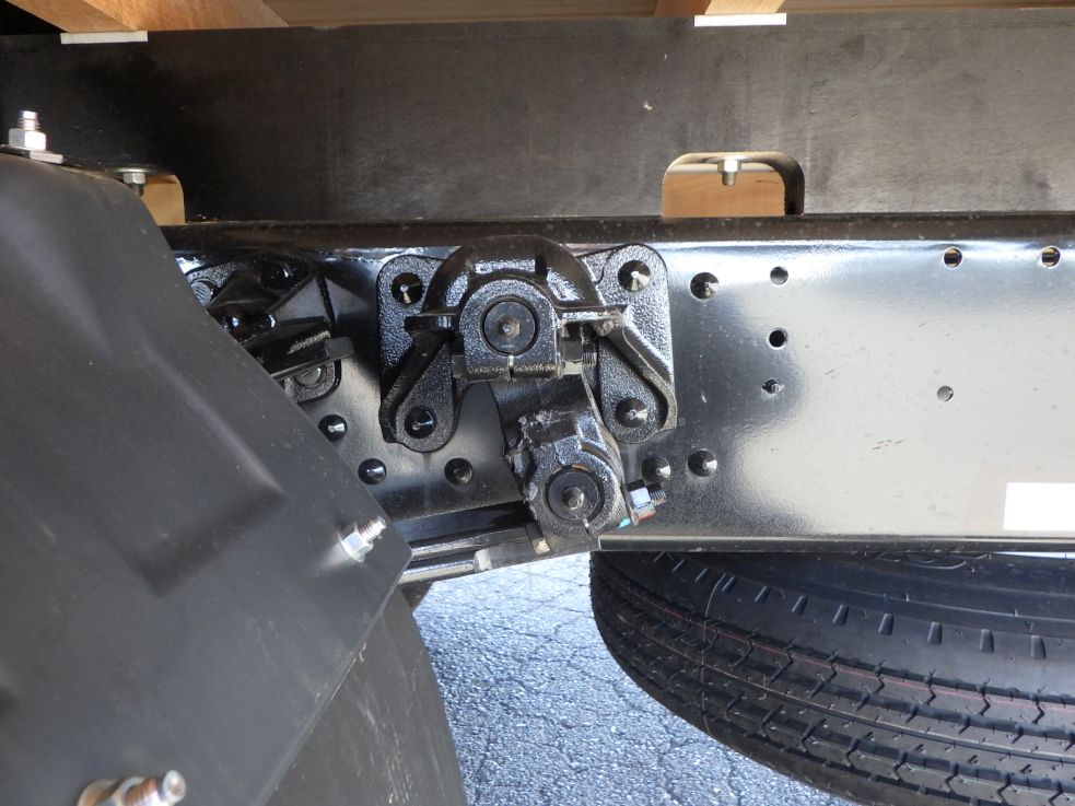 三菱 ファイター 2KG-FK62F(2WD)の写真5