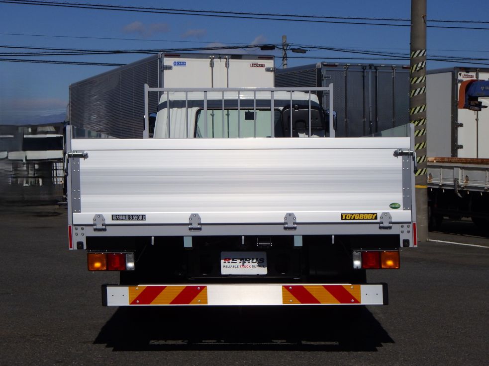 三菱 ファイター 2KG-FK62F(2WD)の写真8