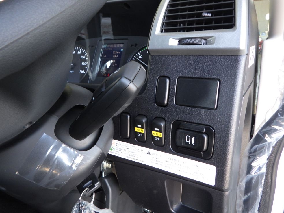 三菱 ファイター 2KG-FK62F(2WD)の写真20