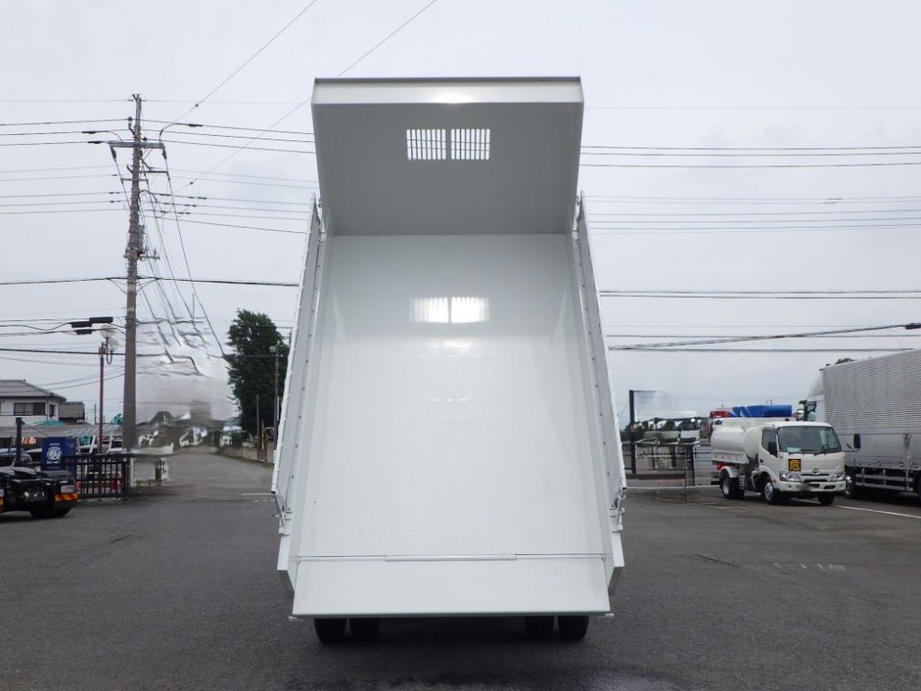 三菱 ファイター 2KG-FK62F(2WD)の写真7