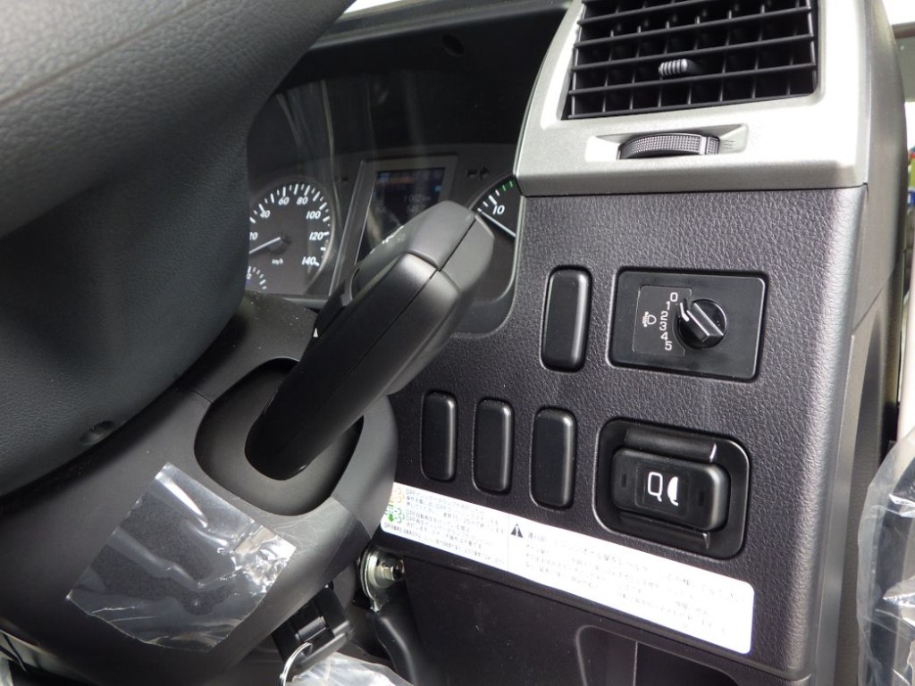 三菱 ファイター 2KG-FK62F(2WD)の写真20