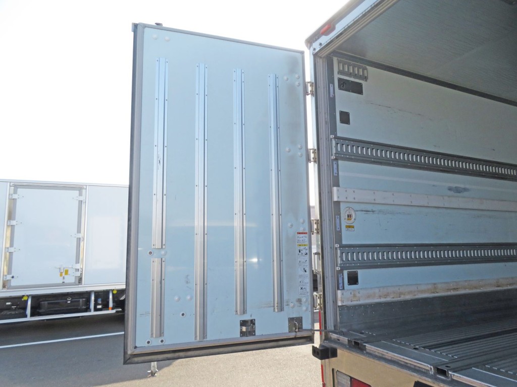 日野 レンジャー 2KG-FC2ABG(2WD)の写真22