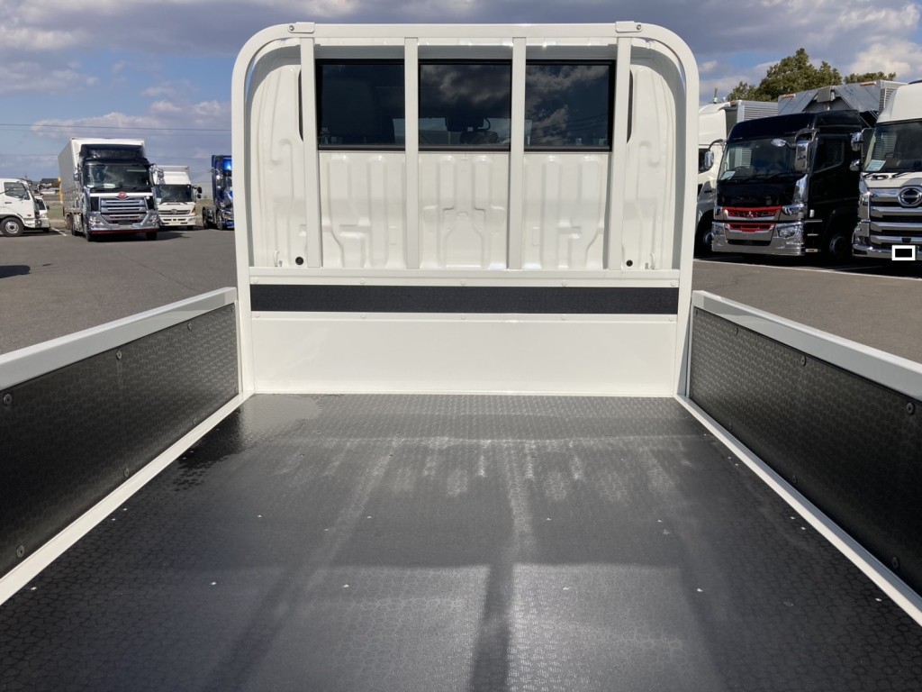 荷台内部の状態です。|トヨタ カゼット 3BF-TRY230(2WD)の写真16