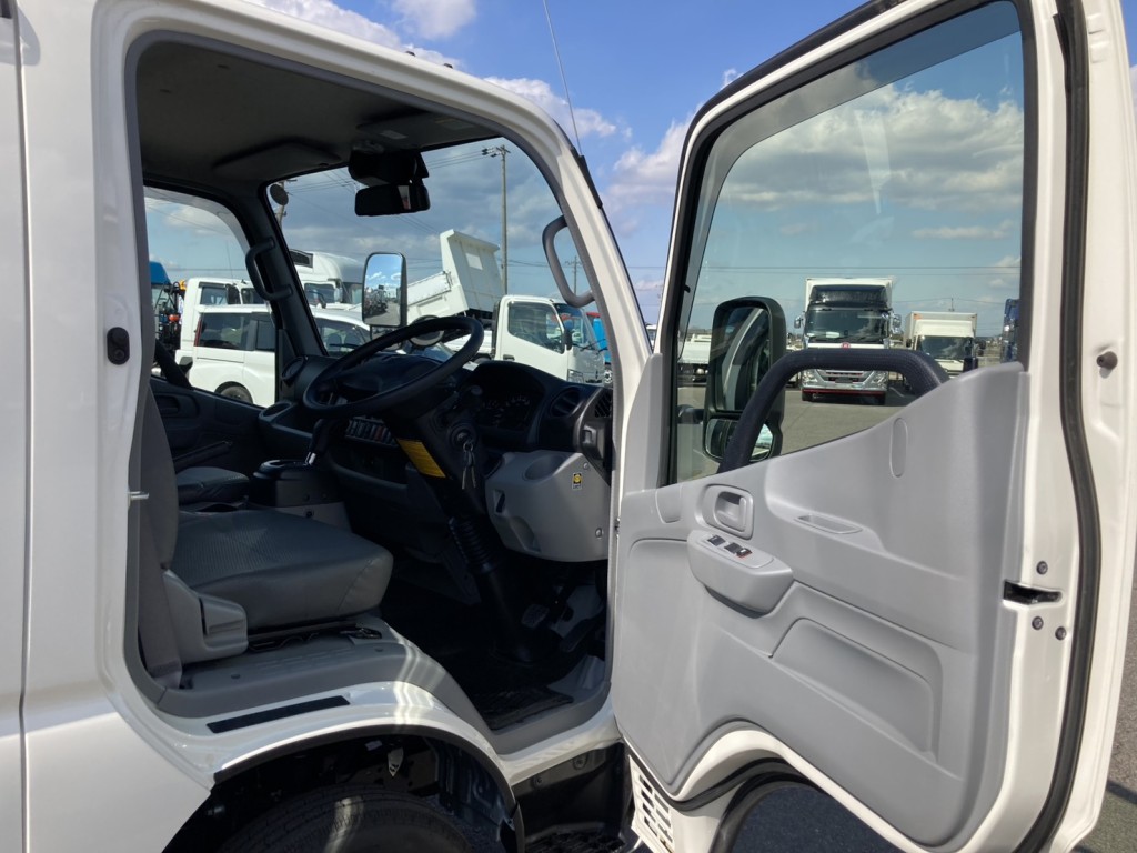 トヨタ カゼット 3BF-TRY230(2WD)の写真20