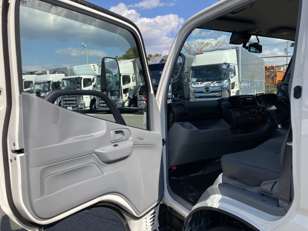 トヨタ カゼット 3BF-TRY230(2WD)の写真21