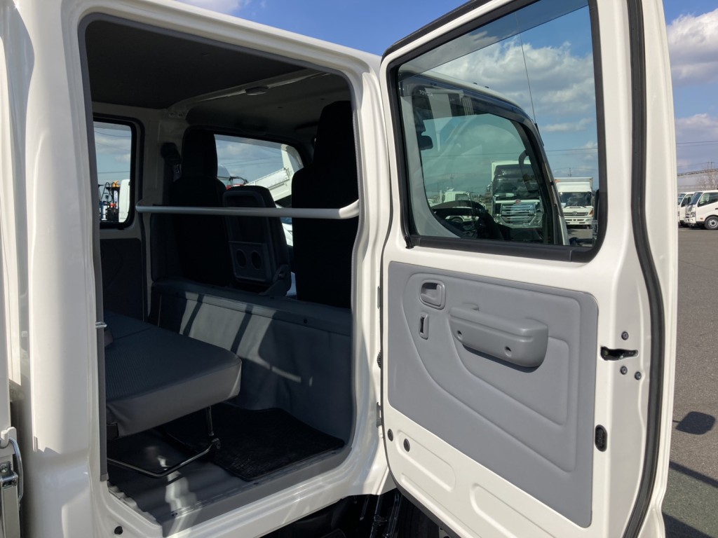 トヨタ カゼット 3BF-TRY230(2WD)の写真22