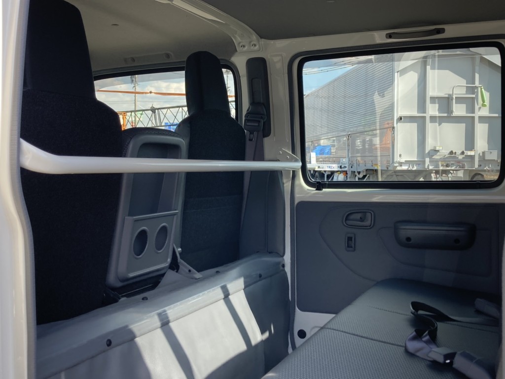 トヨタ カゼット 3BF-TRY230(2WD)の写真25