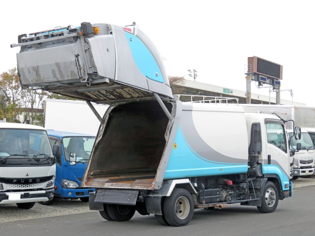 いすゞ フォワード 2RG-FRR90S2の写真4