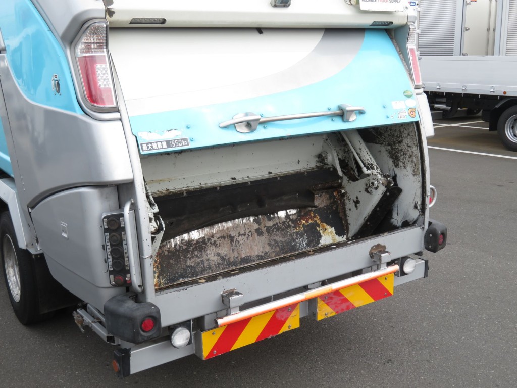 いすゞ フォワード 2RG-FRR90S2の写真12