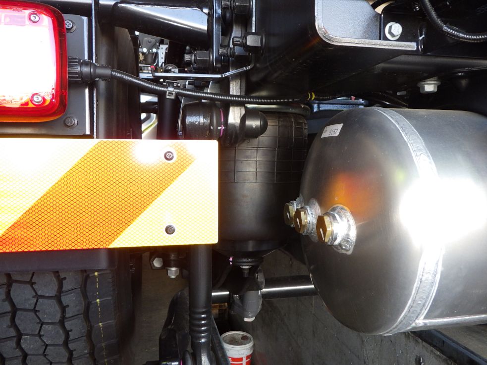 エアサスです。|UDトラックス クオン 2RG-GK5DABの写真5