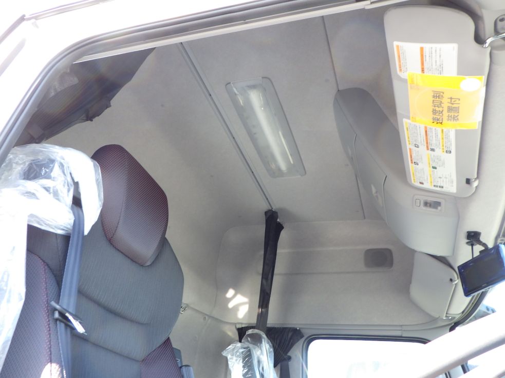 UDトラックス クオン 2RG-GK5DABの写真18