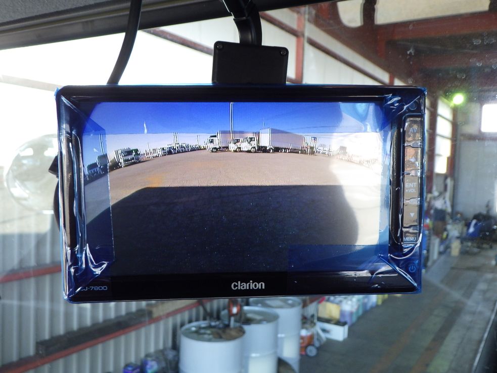 液晶バックモニター付きです。|UDトラックス クオン 2RG-GK5DABの写真22