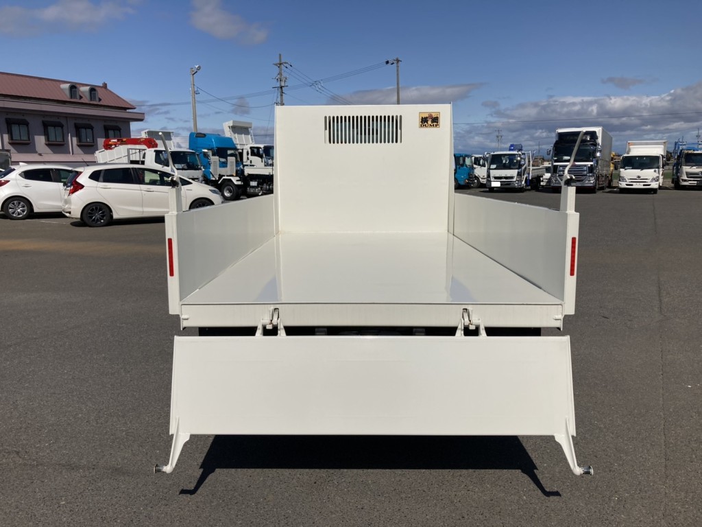 リアゲートを降ろした状態です。|日野 デュトロ 2KG-XZU600T(2WD)の写真13
