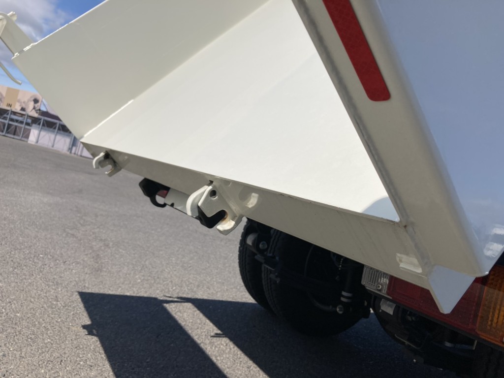 ボデー後部の状態です。|日野 デュトロ 2KG-XZU600T(2WD)の写真21