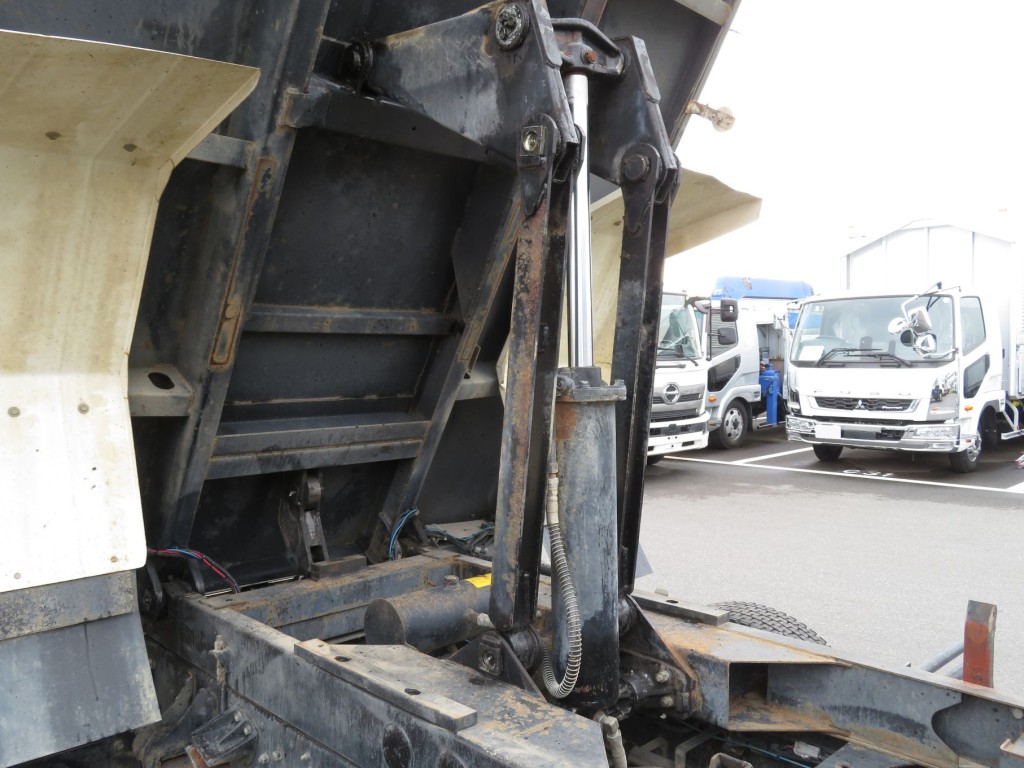 日野 レンジャー TKG-FC9JCAA(2WD)の写真17