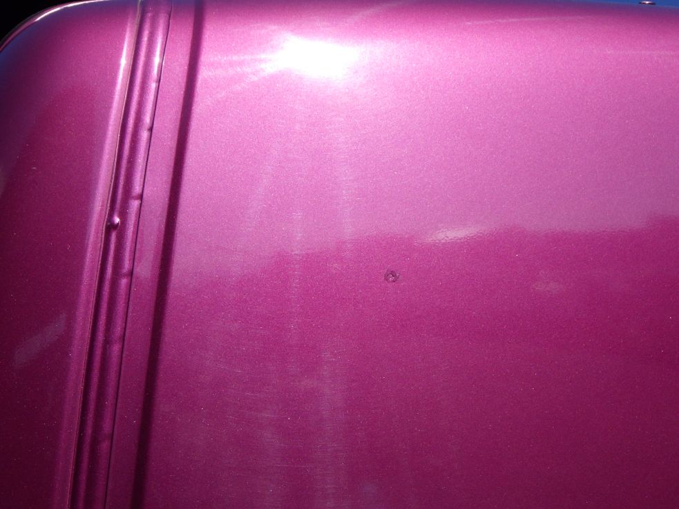 ルーフ前方にタッチアップ跡があります。|三菱 スーパーグレート 2RG-FP74HDRの写真24