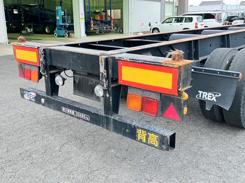 リヤ周りにキズ・凹み・サビがあります。|トレクス  NCCTB34081の写真33