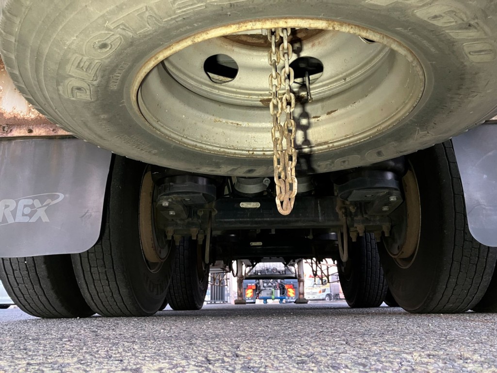 下周りの状態です。後軸|トレクス PFN24101改の写真15