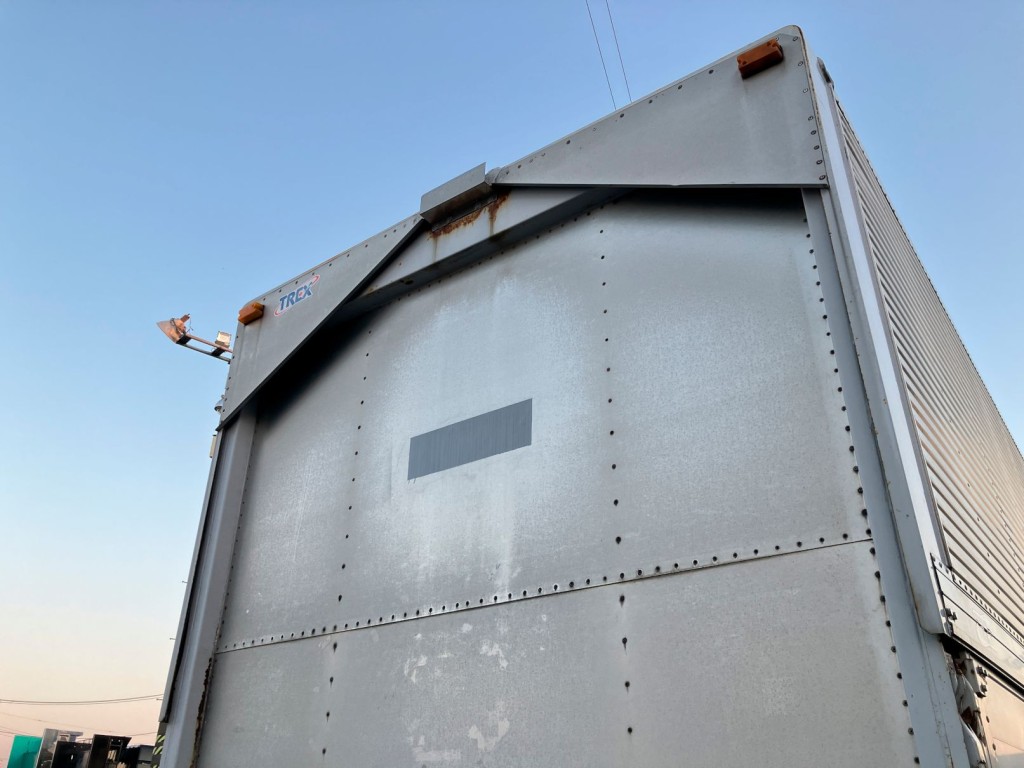 前面上部にサビがあります。|トレクス  PFN24101改の写真31