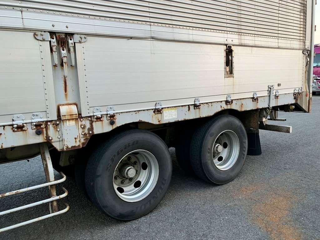 助手席側後方アオリの状態です。|トレクス  PFN24101改の写真35