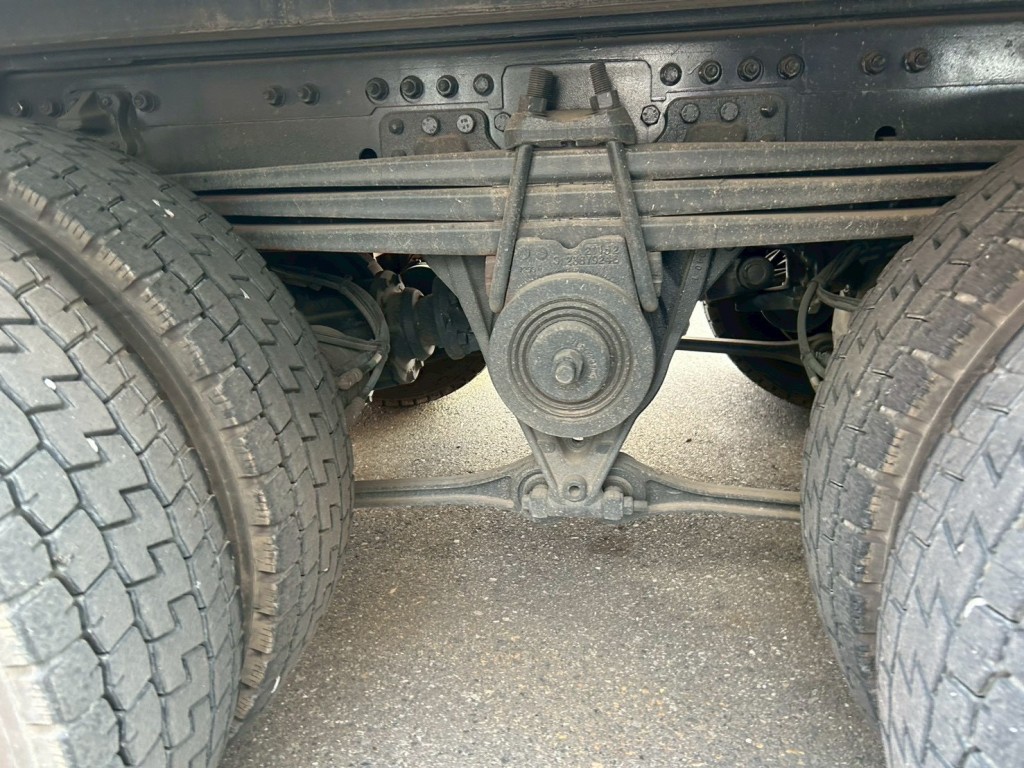 UDトラックス クオン 2RG-CX5ELの写真5