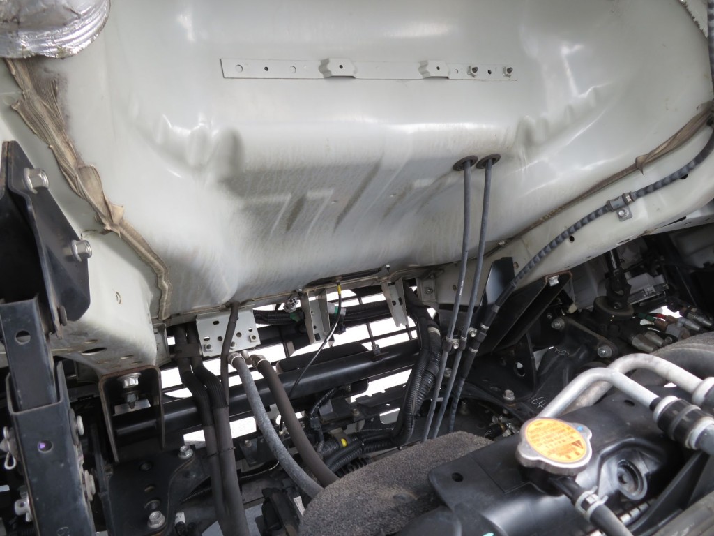 キャブ下面の状態です。|いすゞ フォワード 2RG-FRR90T2(2WD)の写真35