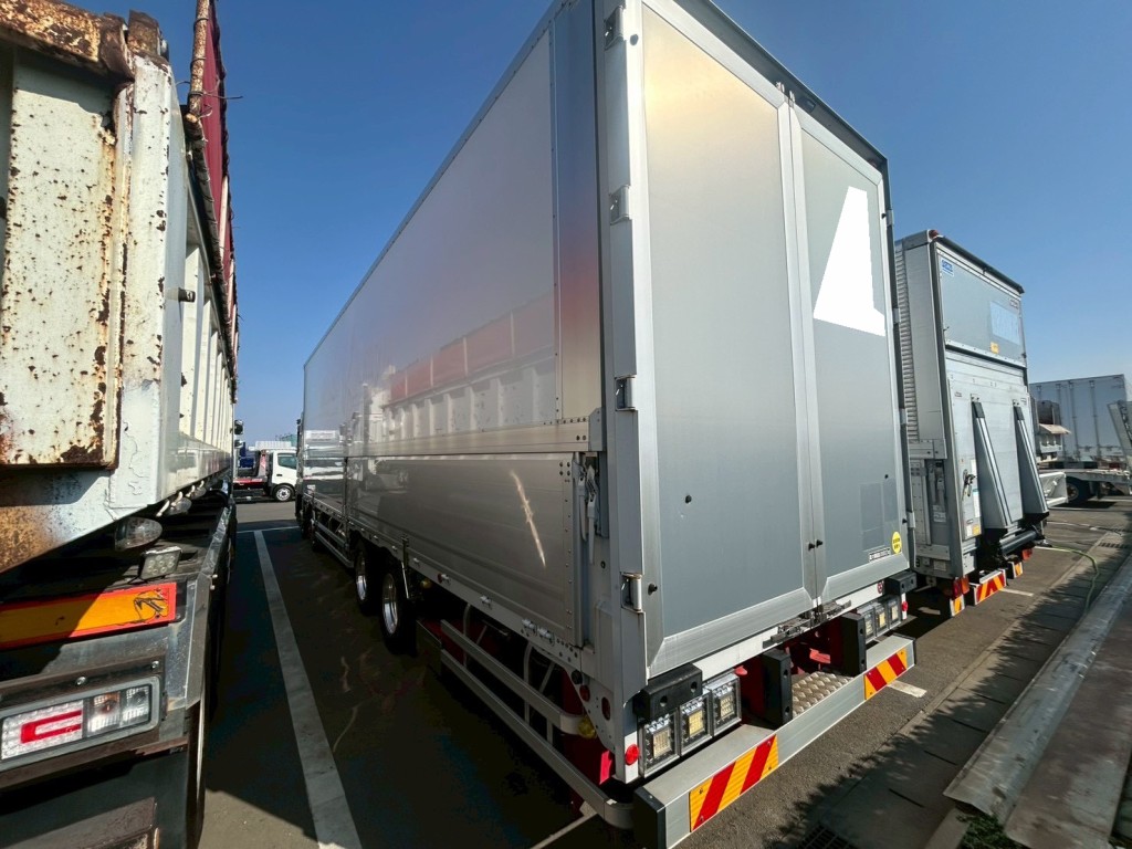 三菱 スーパーグレート QPG-FS64VZの写真3