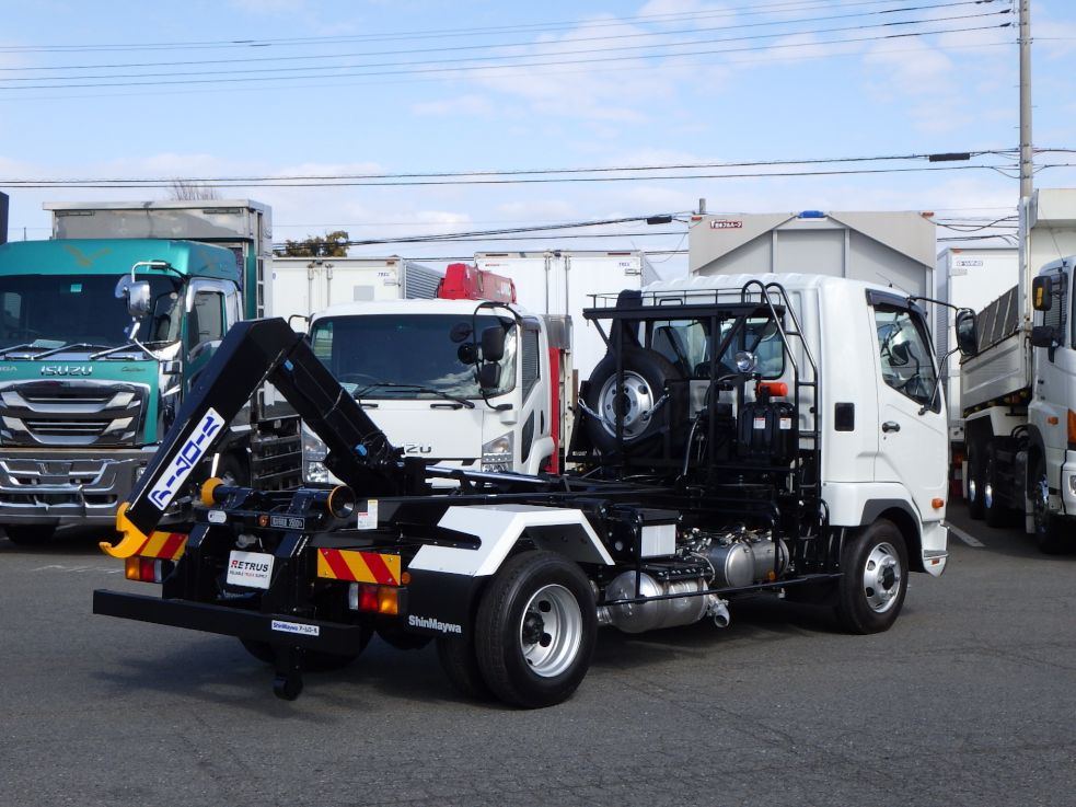 三菱 ファイター 2KG-FK72F(2WD)の写真4