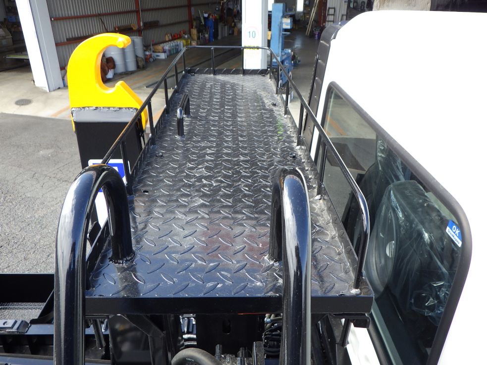 デッキの状態です。|三菱 ファイター 2KG-FK72F(2WD)の写真11