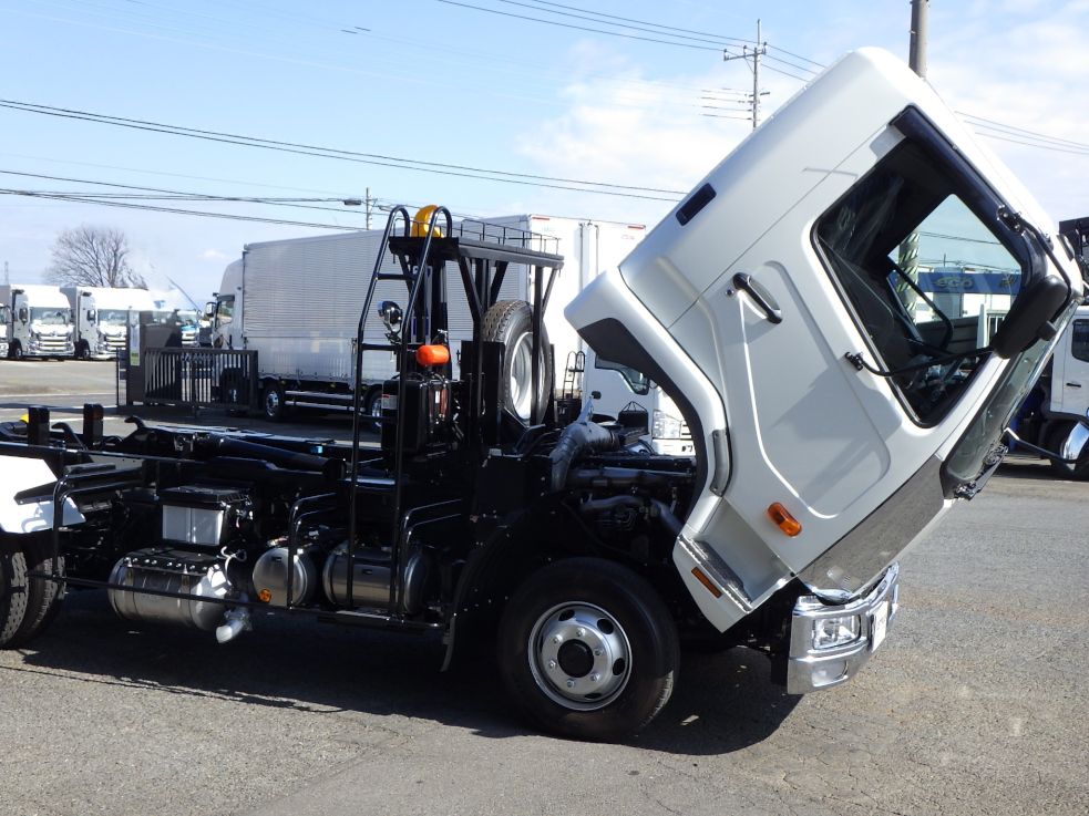 三菱 ファイター 2KG-FK72F(2WD)の写真28