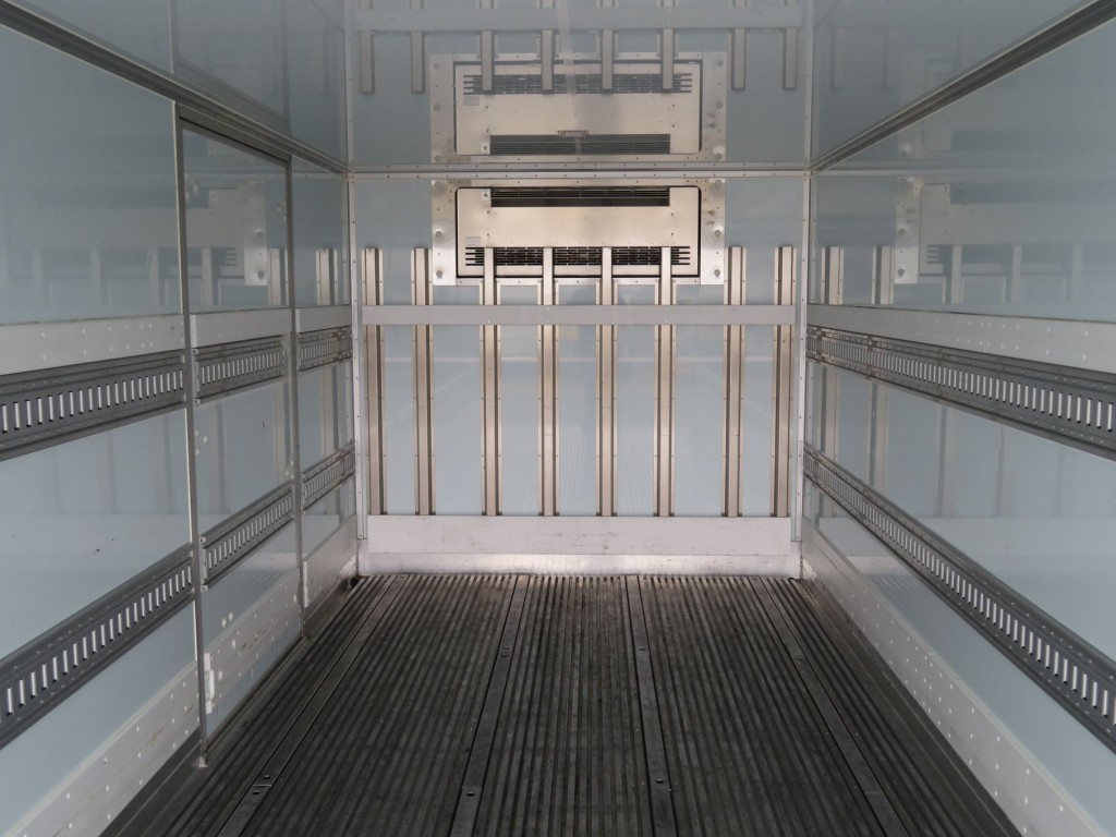 日野 レンジャー 2KG-FD2ABG(2WD)の写真11